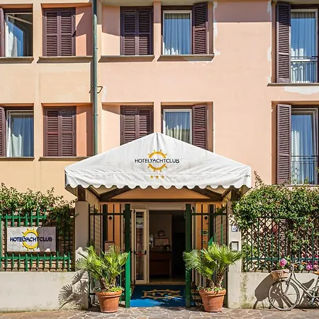 Yacht Club Marciana Marina (Isola d'Elba)